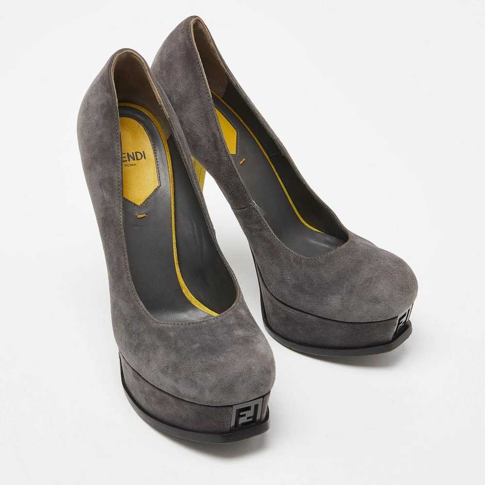 Fendi Leather heels - image 3