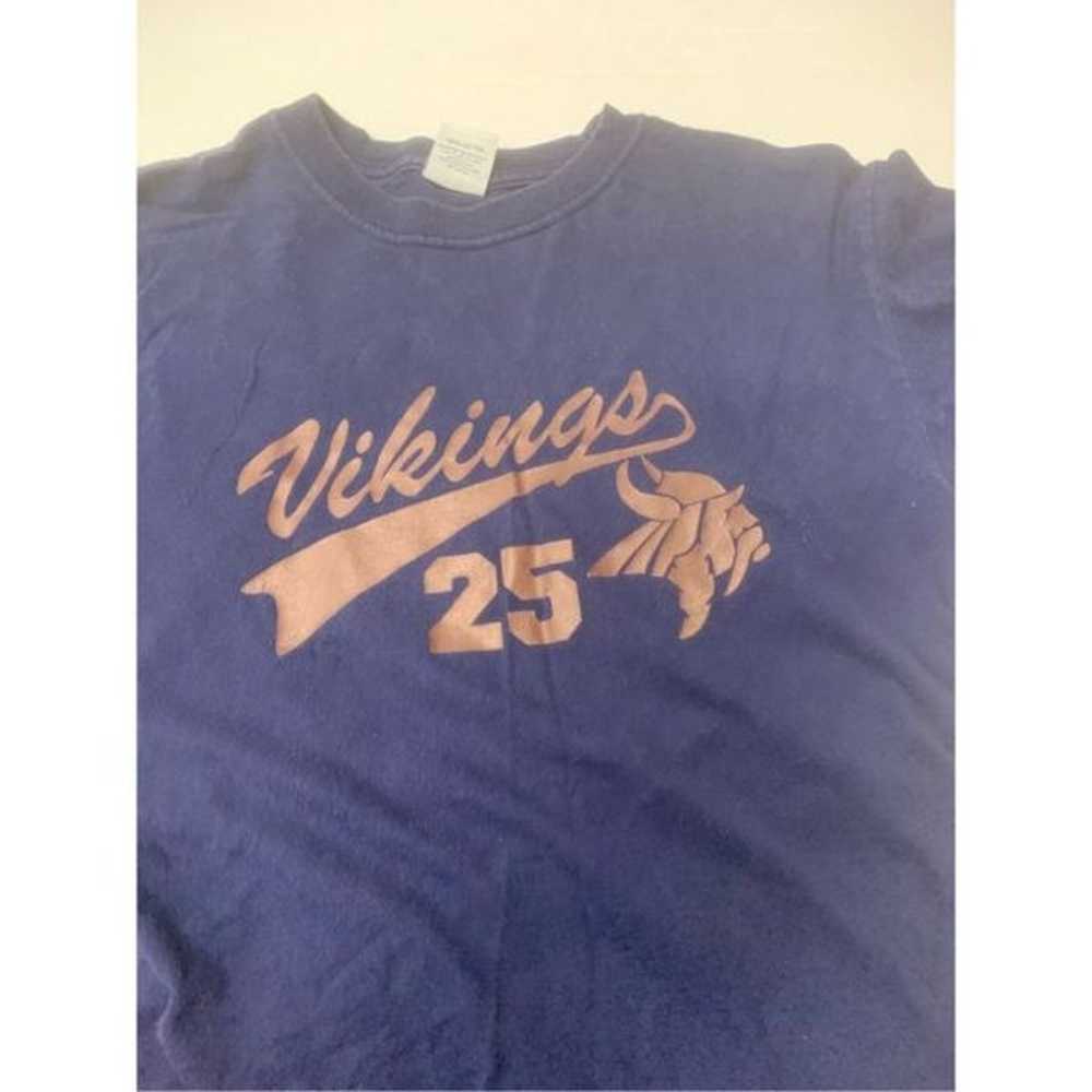Vintage Minnesota Vikings T-shirt by Guess - image 2