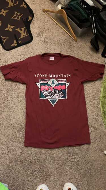 Vintage Vintage Stone Mountain T-Shirt