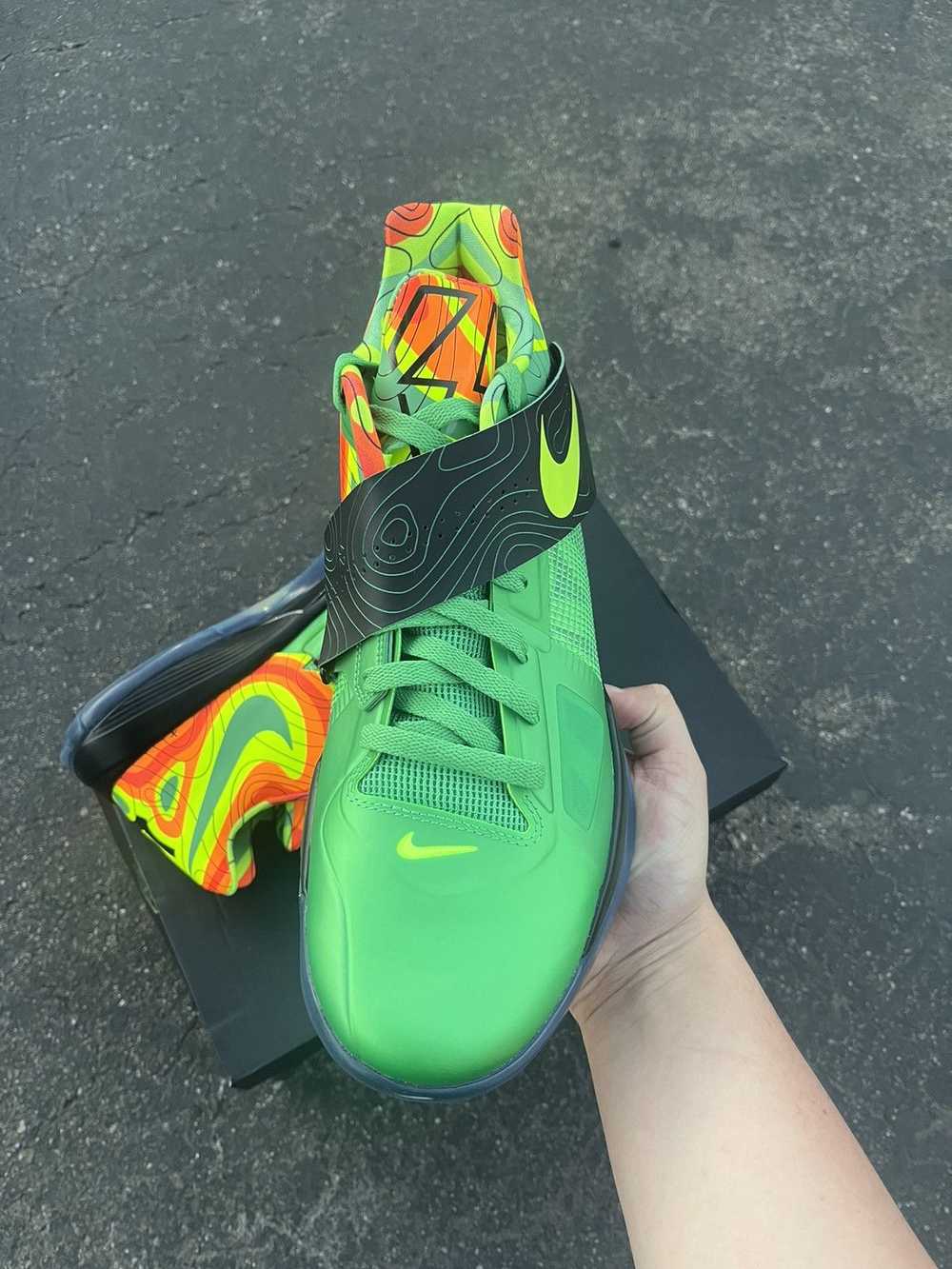 Nike Nike KD 4 Weatherman (2024) Size 12 - image 4