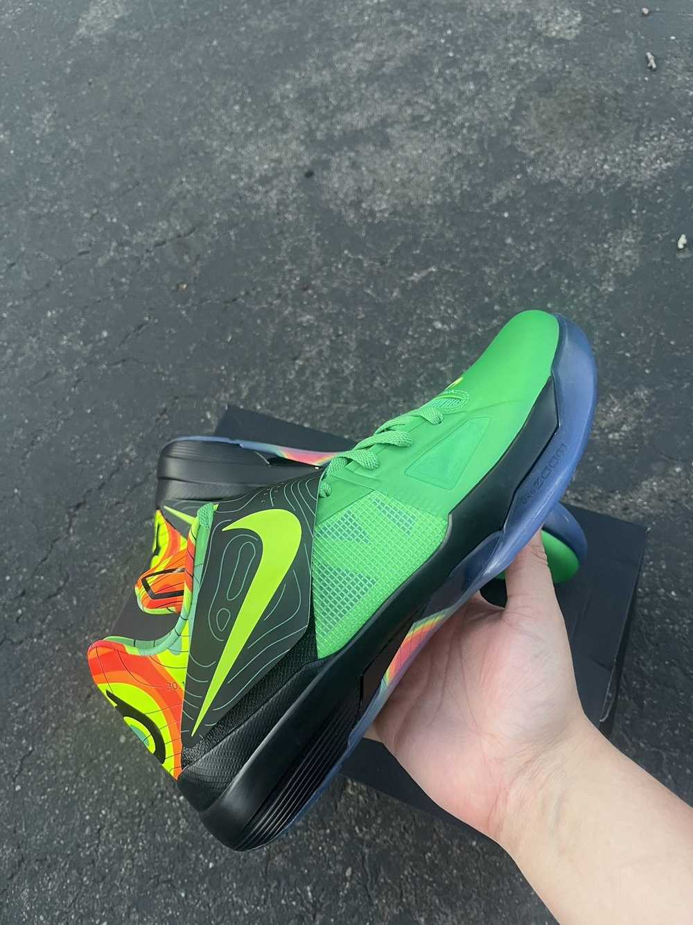 Nike Nike KD 4 Weatherman (2024) Size 12 - image 6