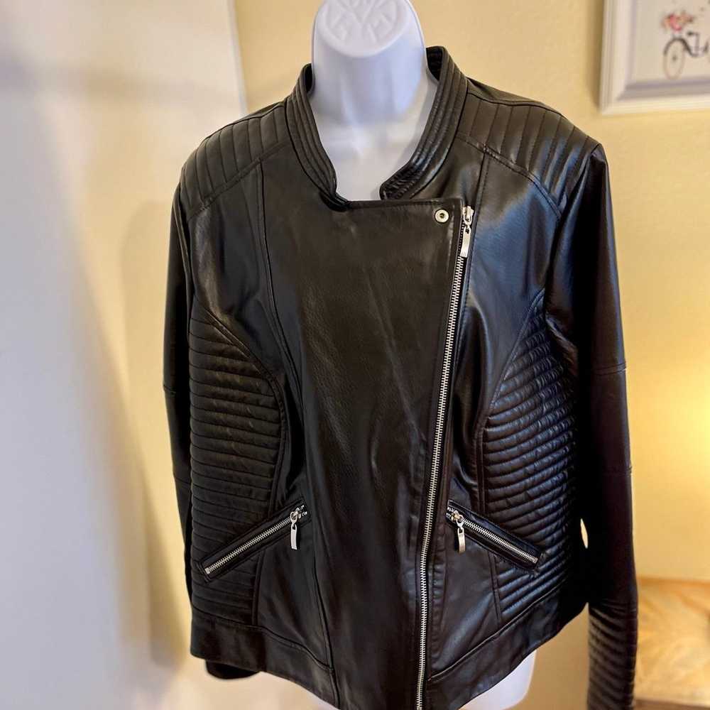 Women’s moto leather jacket - Size 20 - image 2