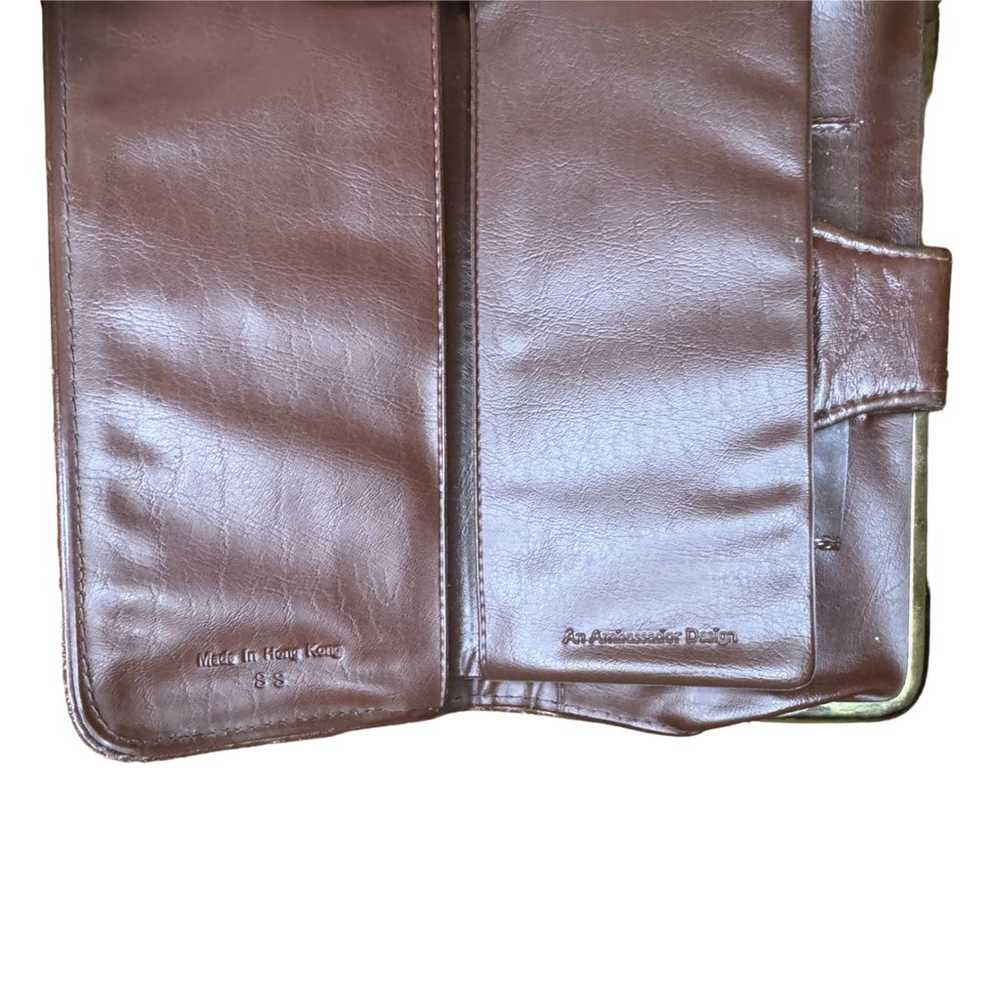 Vintage leather wallet with coin purse - image 4