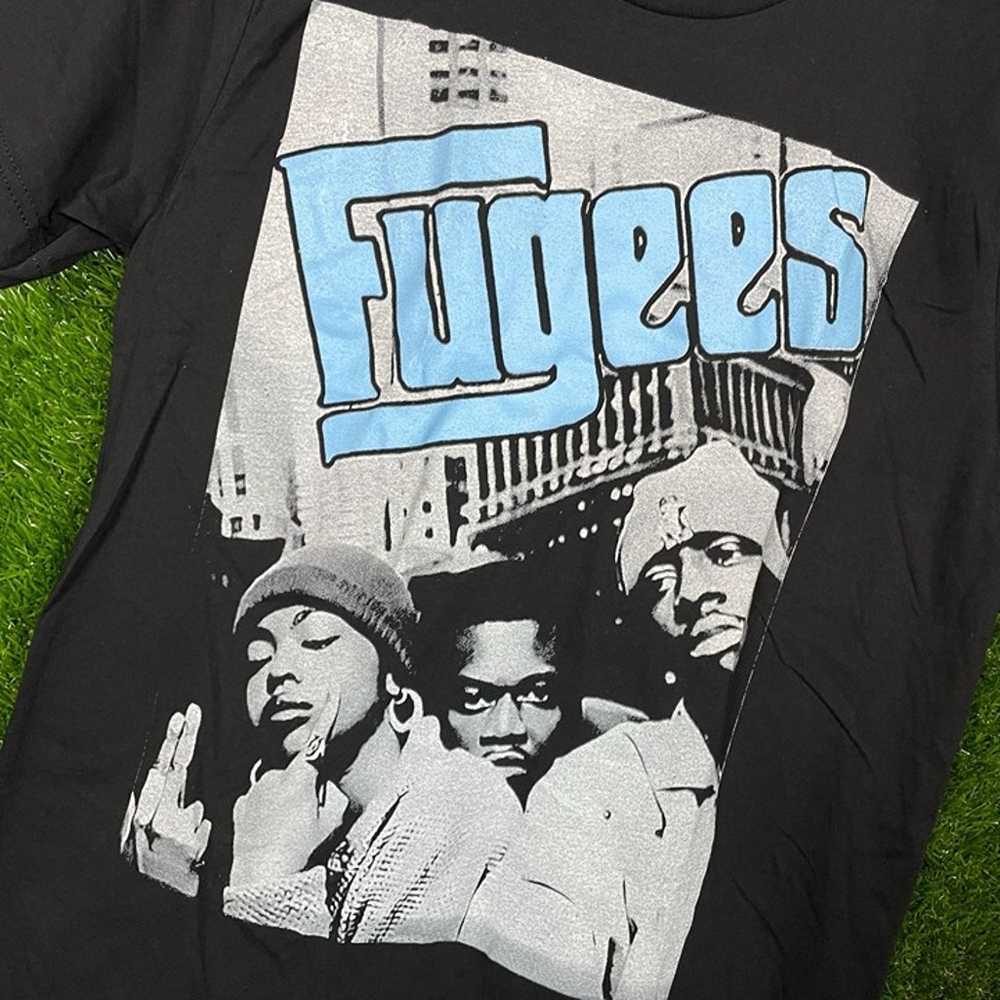 Fugees Hip-Hop T-shirt size M - image 3