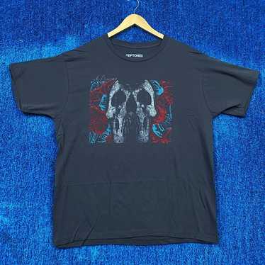 Deftones Numetal Rock T-shirt Size 2XL - image 1
