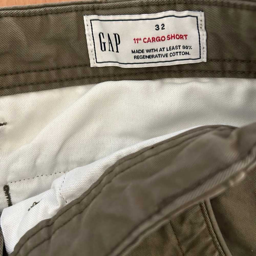 GAP Cargo Shorts - image 3