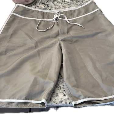 Billabong boardshorts NWOT VINTAGE - image 1