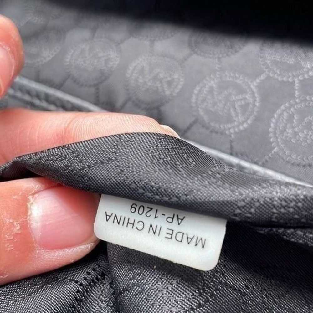 Michael Kors Bag Large Convertible Crossover Pebb… - image 8