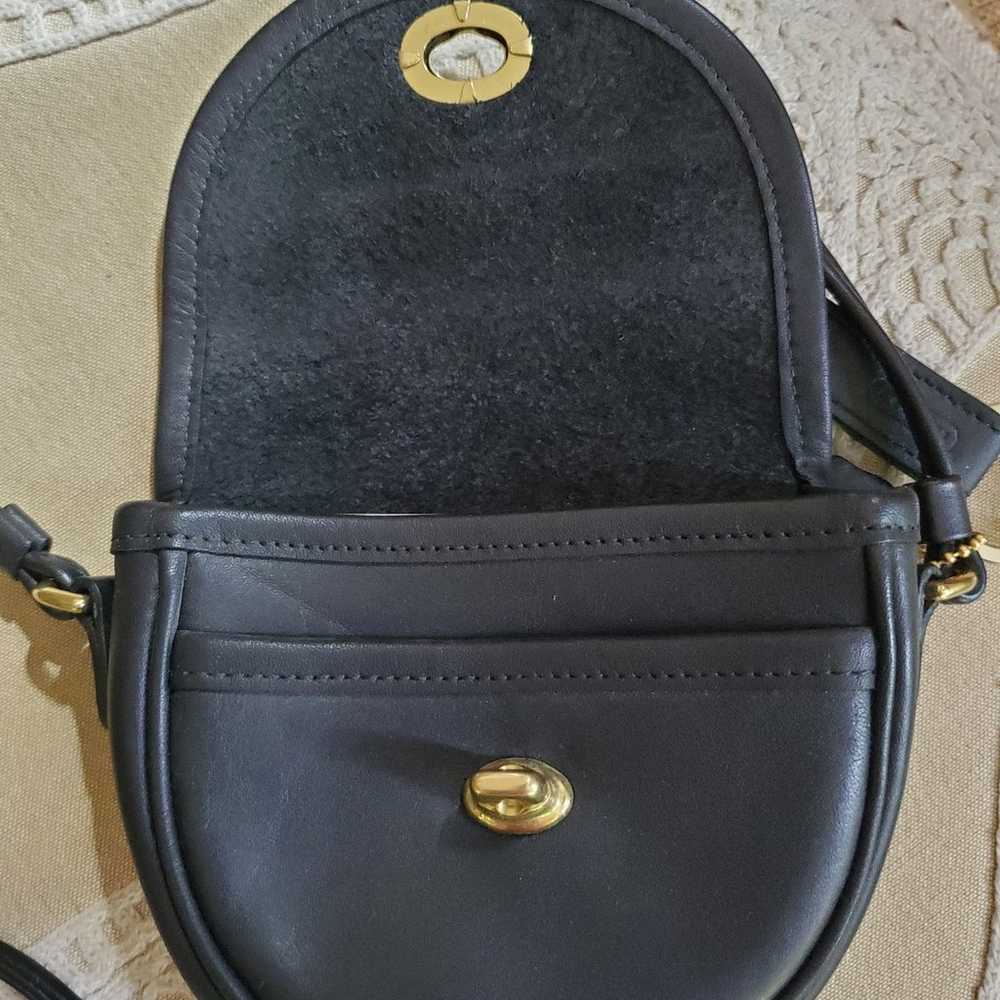 Coach Mini Black Leather Crossbody Bag H23–6606 a… - image 7