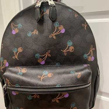 COACH MEDIUM CHARLIE BACKPACK IN SIGNATURE CANVAS… - image 1