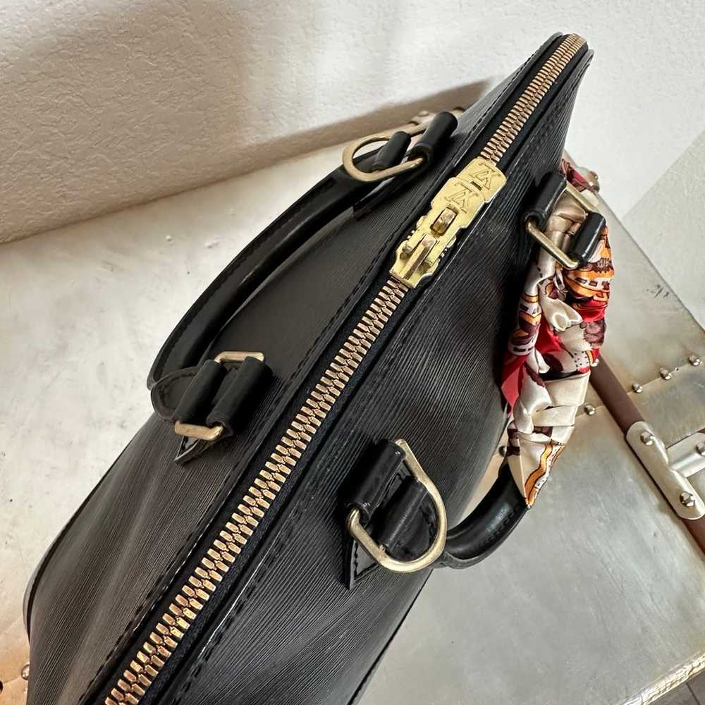 Louis Vuitton Alma PM Epi Black Handbag - image 5