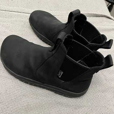 Lems Chelsea Boots Black Waterproof - image 1