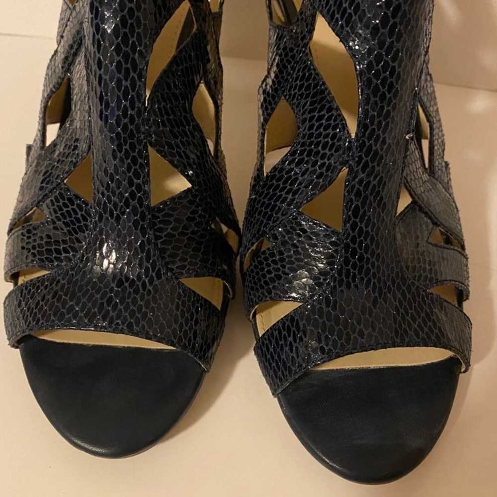 CALVIN KLEIN snakeskin print cut out navy heels s… - image 5