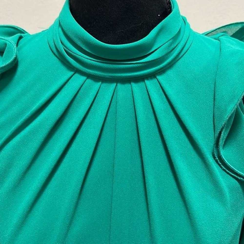 Vince Camuto green shift cocktail dress size 2 - image 2