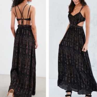 Urban Outfitters Ecote Hannah Strappy Back Maxi Dr