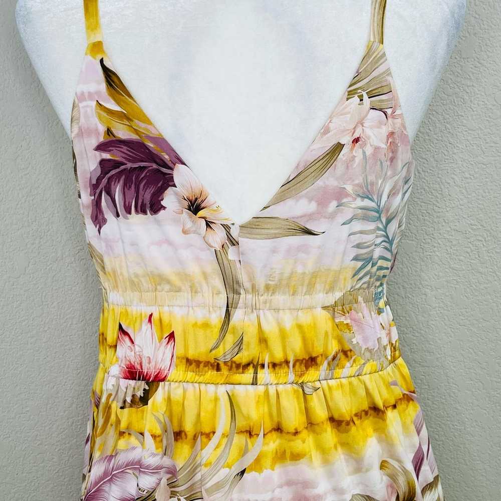 Guess Tropical Floral Print Plunge V-Neck Sleevel… - image 11