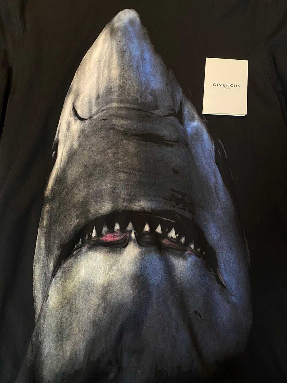 Givenchy Givenchy Shark (slim fit) - image 2