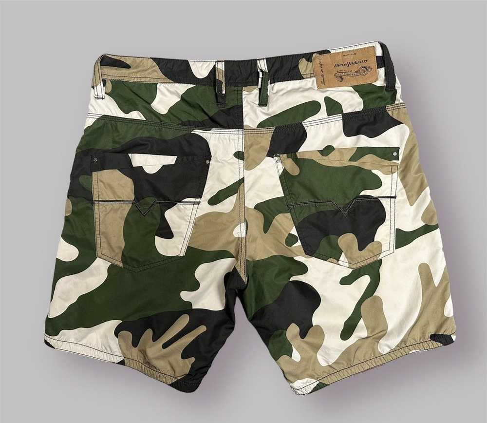 Diesel DIESEL Industry Camo Mens Swim Shorts Sz 32 - image 2