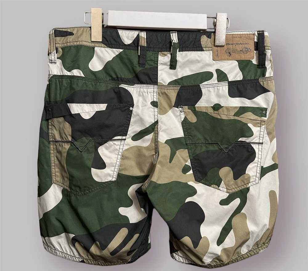 Diesel DIESEL Industry Camo Mens Swim Shorts Sz 32 - image 4