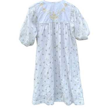 Vintage embroidered floral house dress - image 1