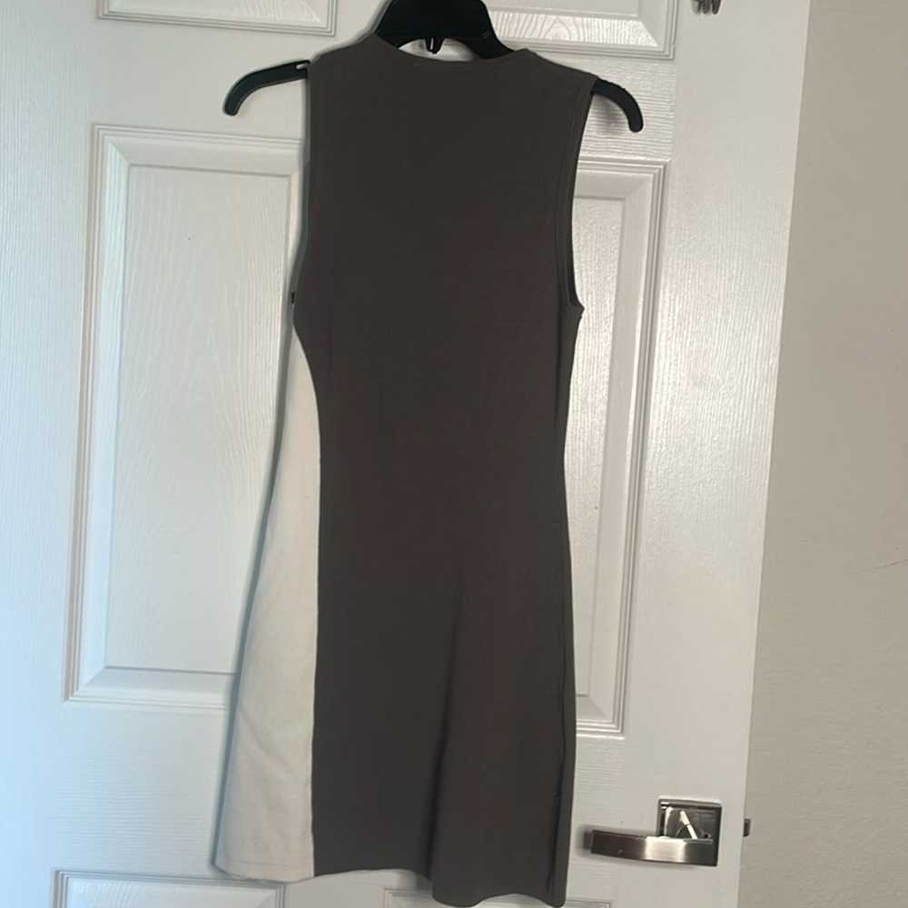 Theory knit two tone dress - image 3