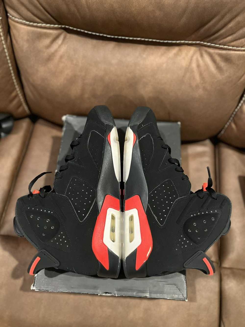 Jordan Brand × Nike Air Jordan 6 Retro 2019 Infra… - image 5