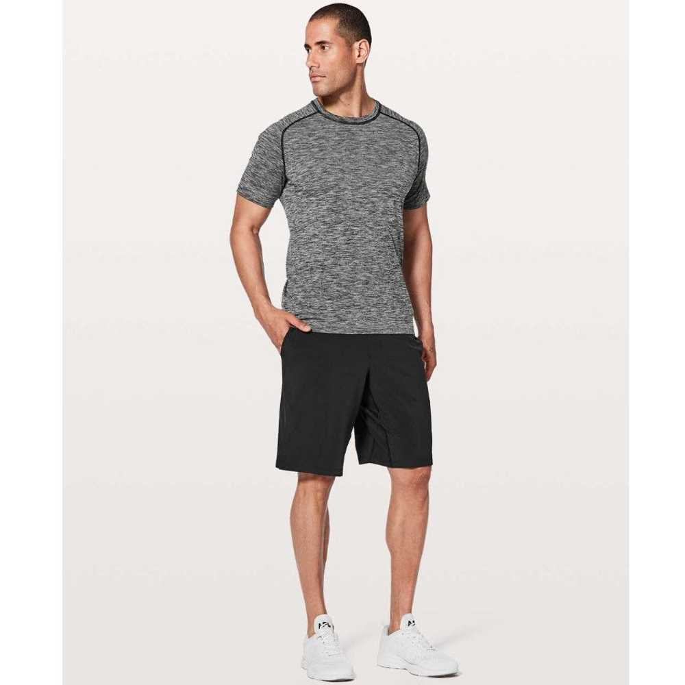 Lululemon Lululemon T.H.E. Short Linerless 11" Bl… - image 1