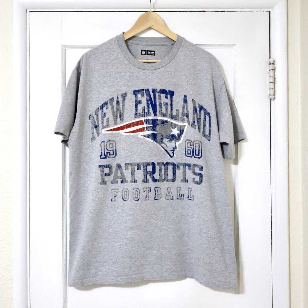 NFL Team Apparel New England Patriots Football Sh… - image 1