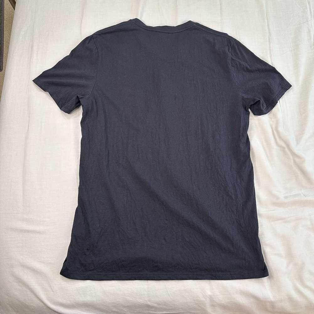 Vince Men’s T Shirt Large Blue Short Sleeve V Nec… - image 2