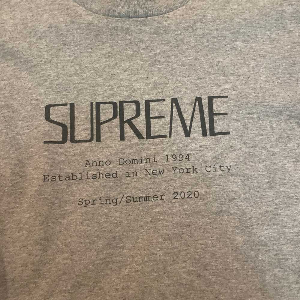 men’s grey supreme t-shirt - image 4