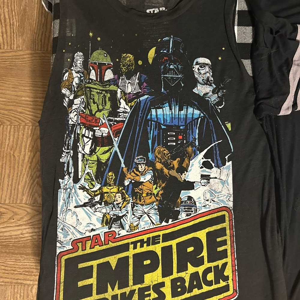 Star Wars bundle of 3 tops (one is vintage) and a… - image 4
