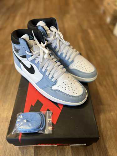 Nike Jordan 1 University Blue