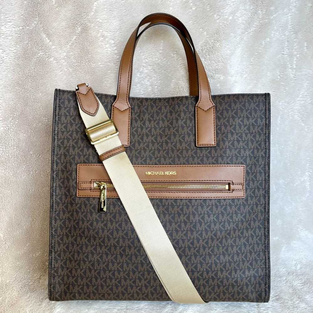 Michael Kors Leather tote - image 4