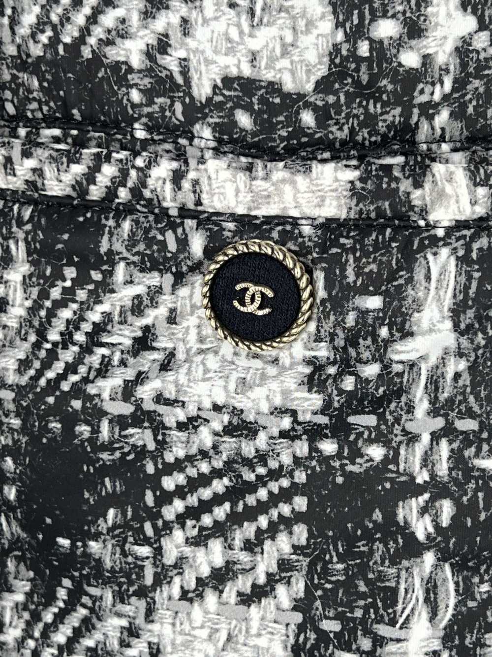 Chanel CHANEL Tweed Nylon Reversible Jacket - image 5
