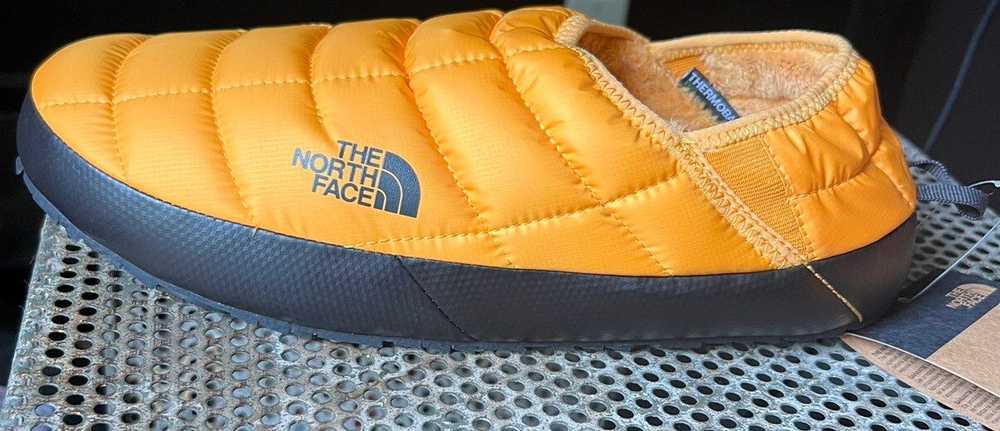 Streetwear × The North Face Men’s ThermoBall™ Tra… - image 12