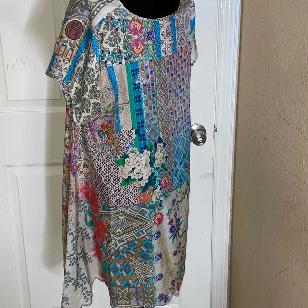 JOHNNY WAS Multicolored  Silk Floral Tunic Size L… - image 6