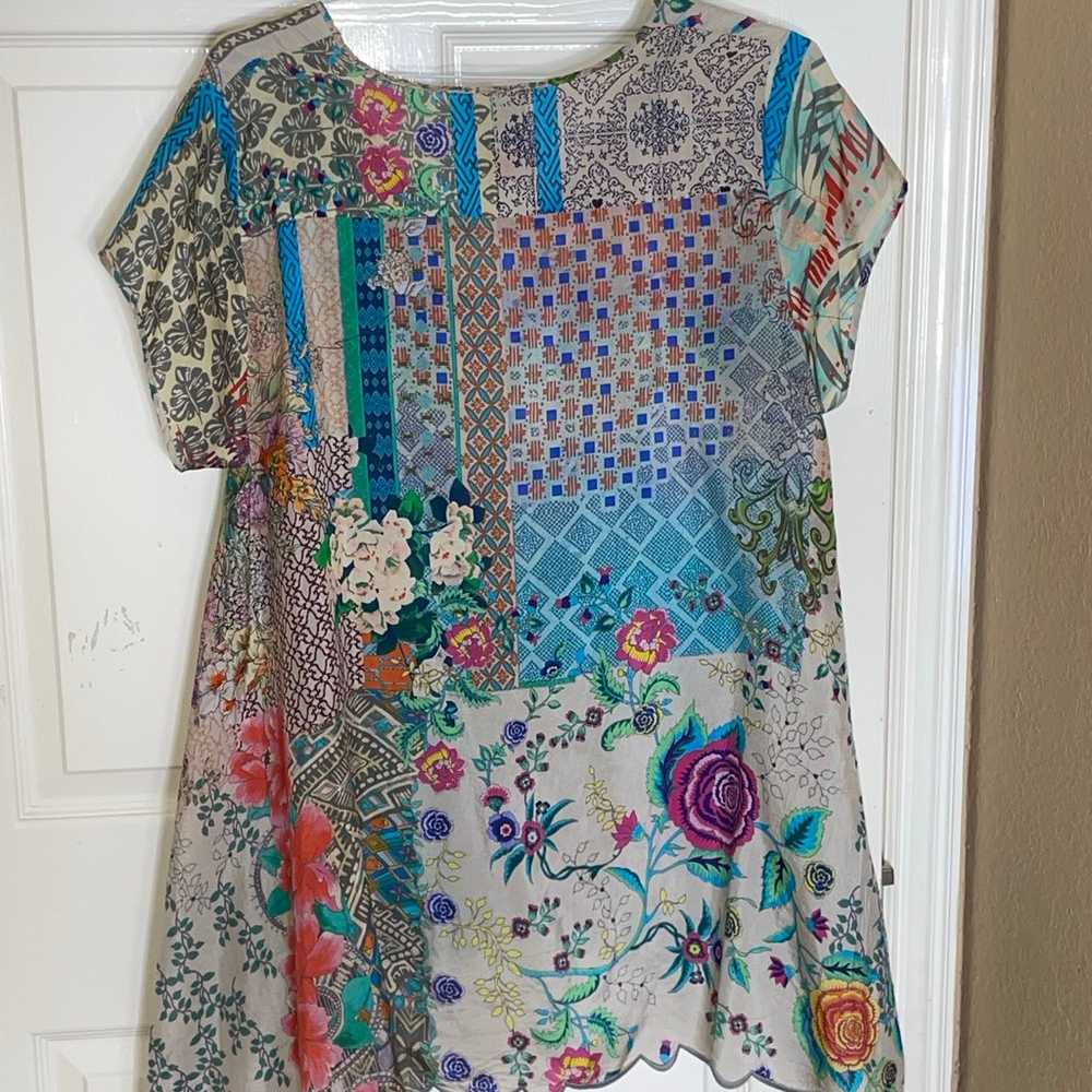 JOHNNY WAS Multicolored  Silk Floral Tunic Size L… - image 7