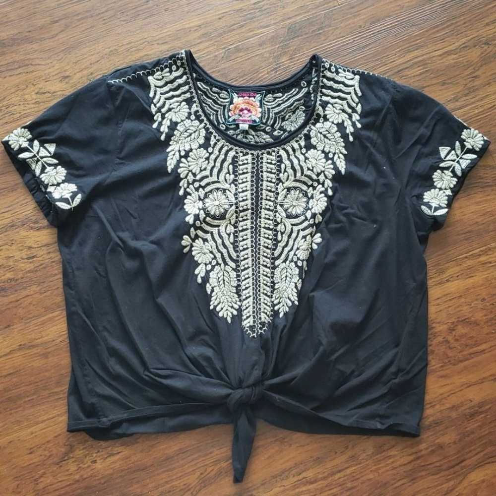 Johnny Was Embroidered Tee XXL - image 1