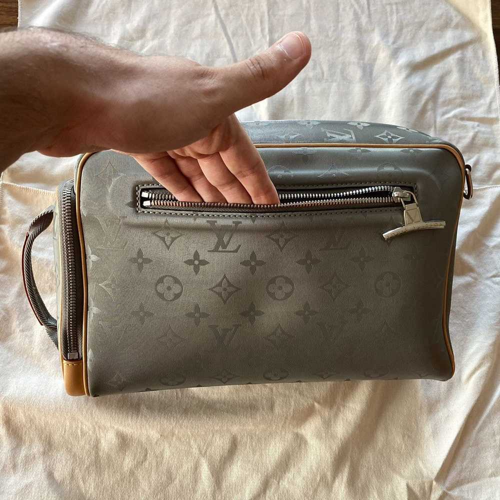 Louis Vuitton 1 of 1 FW18 Titanium Monogram Camer… - image 10