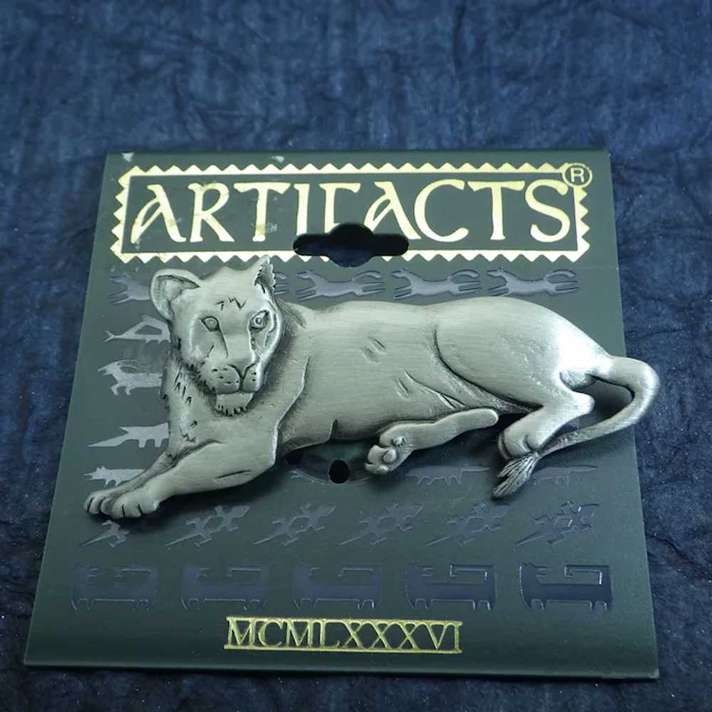 Pair of Vintage Lion Pins, New on the original ca… - image 10