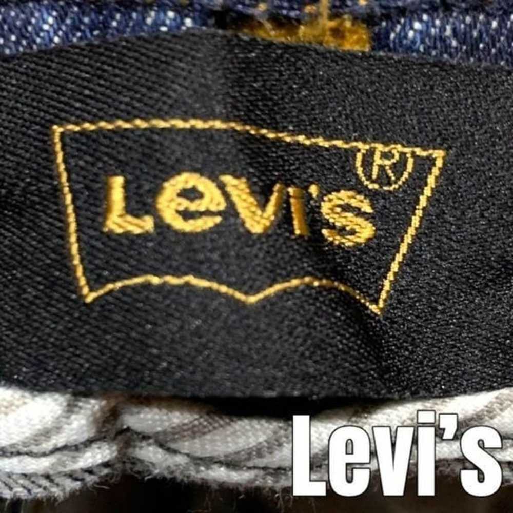 Levi’s Boot cut medium wash size 10 Medium - image 5