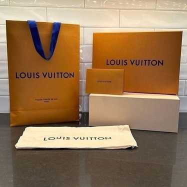 Louis Vuitton Presentation Bundle (5 Piece)