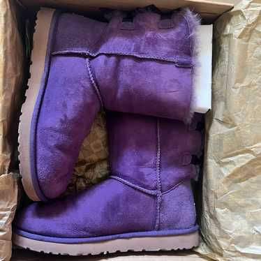 Limited Edition Berry Bailey Bow Uggs