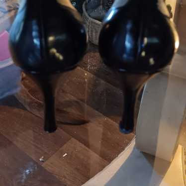 Black and Grey Vintage Gucci heels