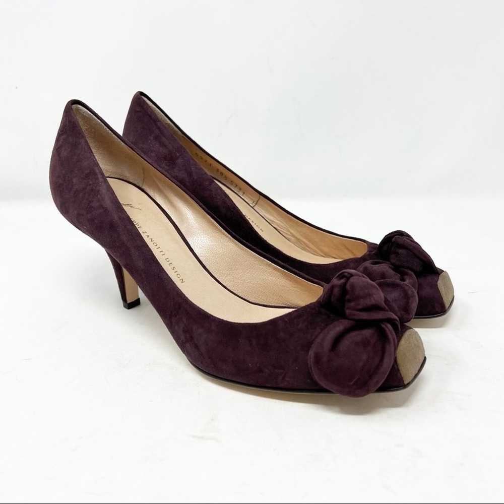 GIUSEPPE ZANOTTI Purple Suede Bow Heels in Size 8… - image 1