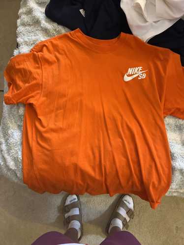Nike Nike SB Loose Fit Shirt
