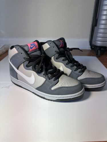 Nike Dunk High Medium Grey