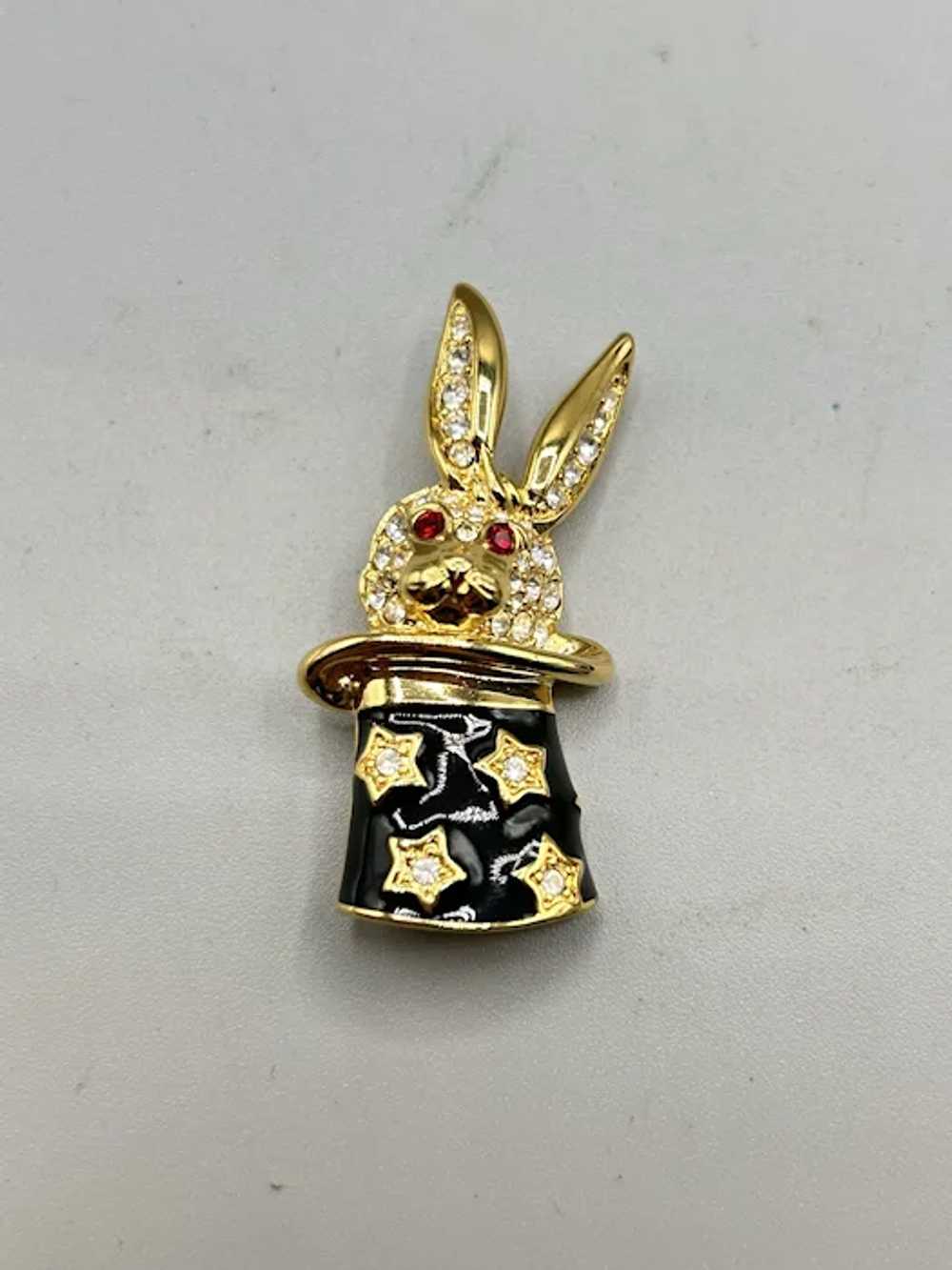 KJL Magic Bunny Rabbit in Magician Hat Pin Brooch… - image 2