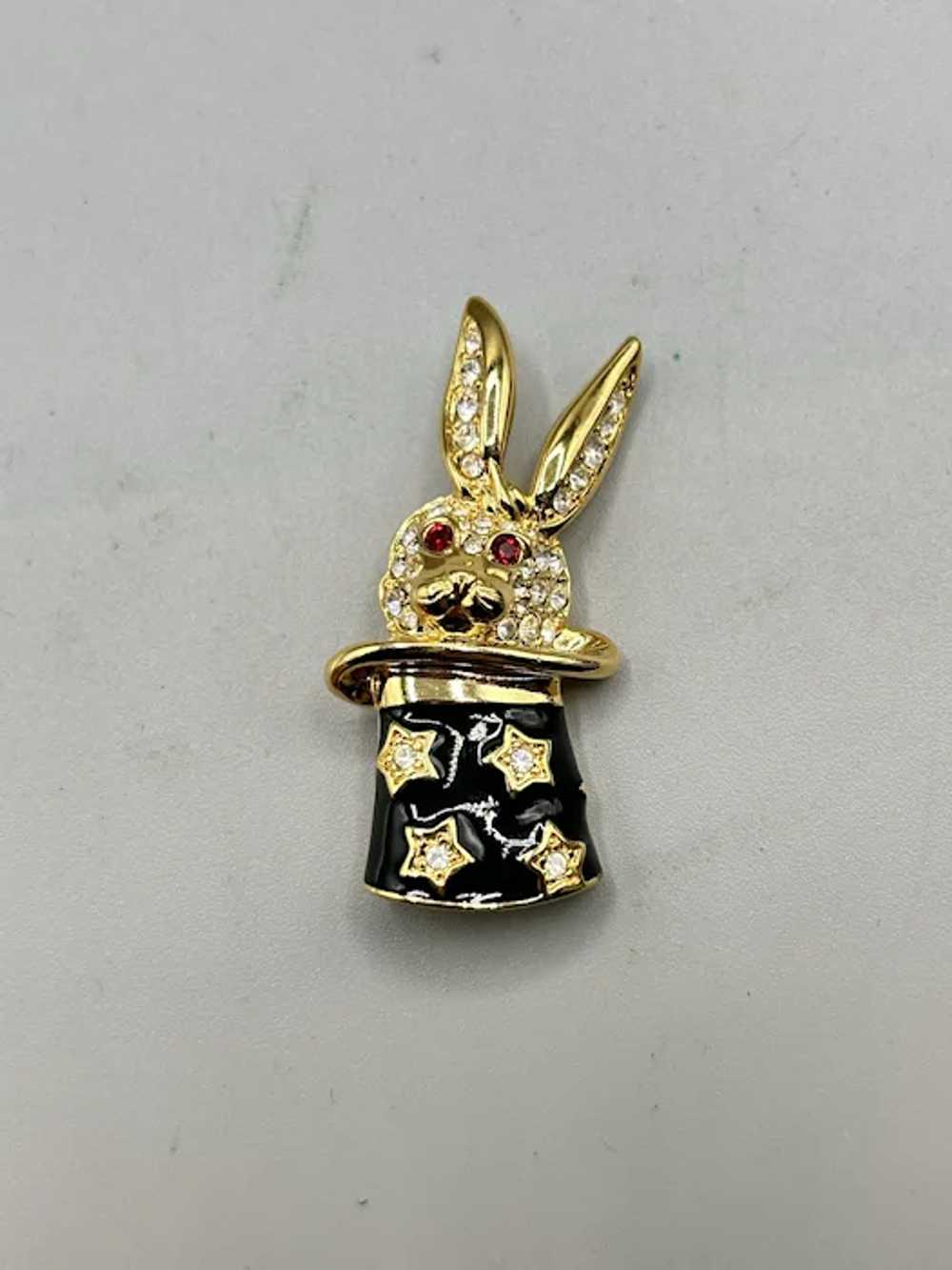 KJL Magic Bunny Rabbit in Magician Hat Pin Brooch… - image 3