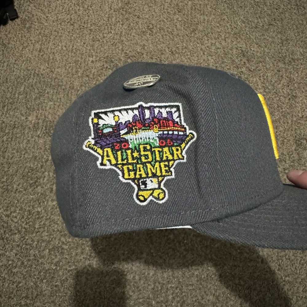 New Era Pittsburgh Pirates Hat 7 3/8 - image 3